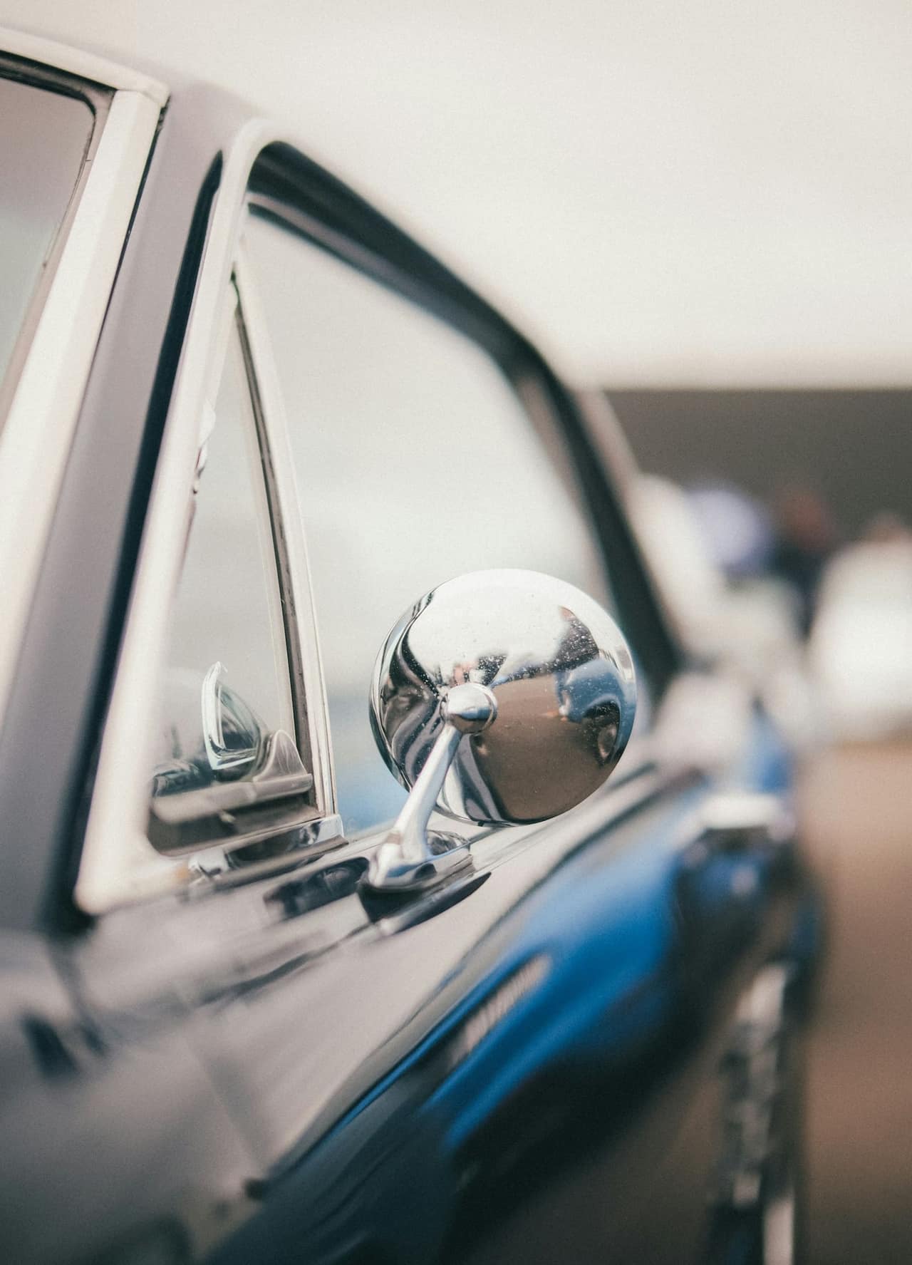 Bočni retrovizor automobila, električno podesivi sa LED pokazivačem smjera